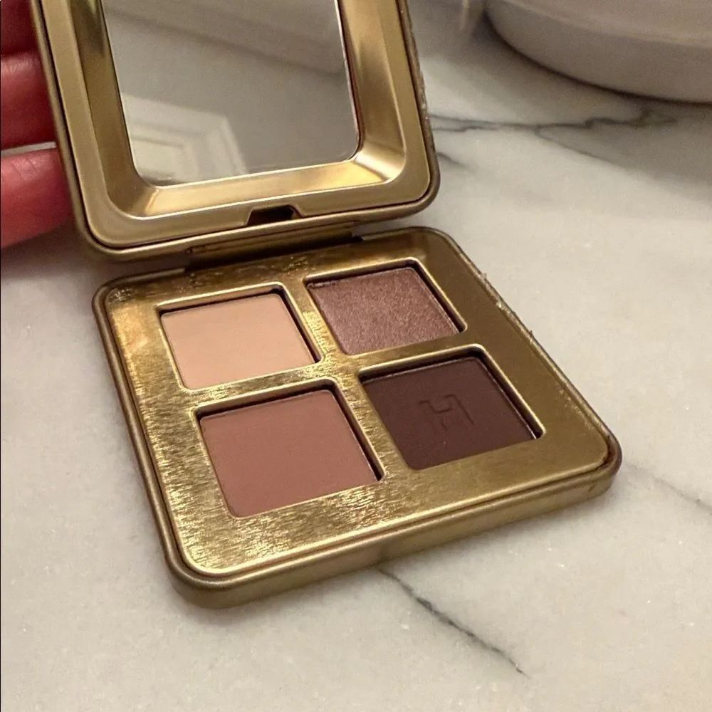Hourglass Curator Eyeshadow Palette
Modernist - Picture 5 of 5